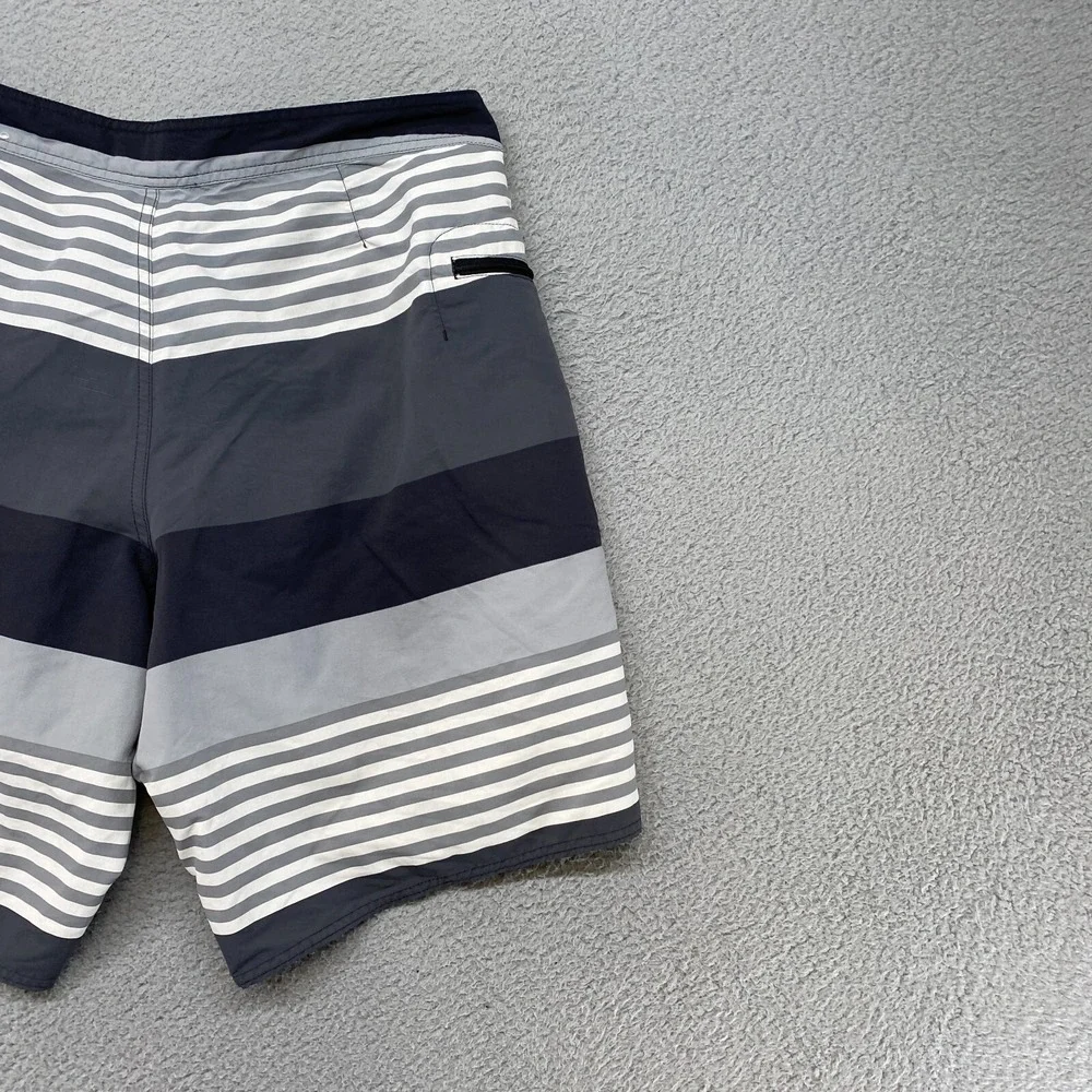 Patagonia Board Shorts Mens 36‎ Wavefarer Outdoor Striped Beach Surf Pocket Gray